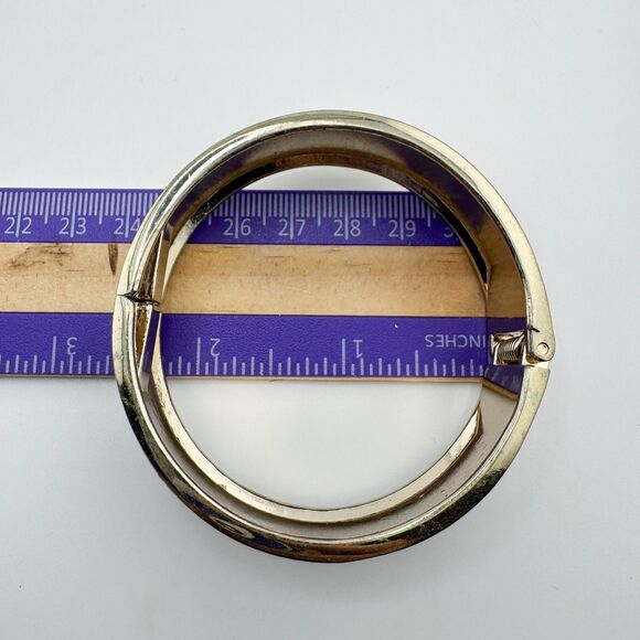 Vintage Enamel Bangle Bracelet Olive Green Silver Tone MCM Geometric Mod Retro - Picture 9 of 9